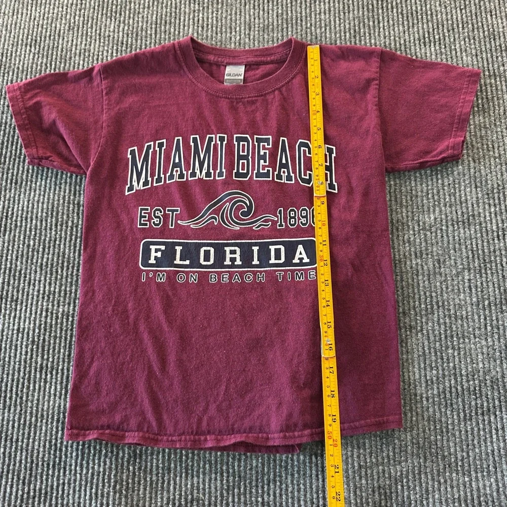 Gildan Miami Beach Florida Wave Graphic T Shirt Youth Small Maroon Souvenir Tee